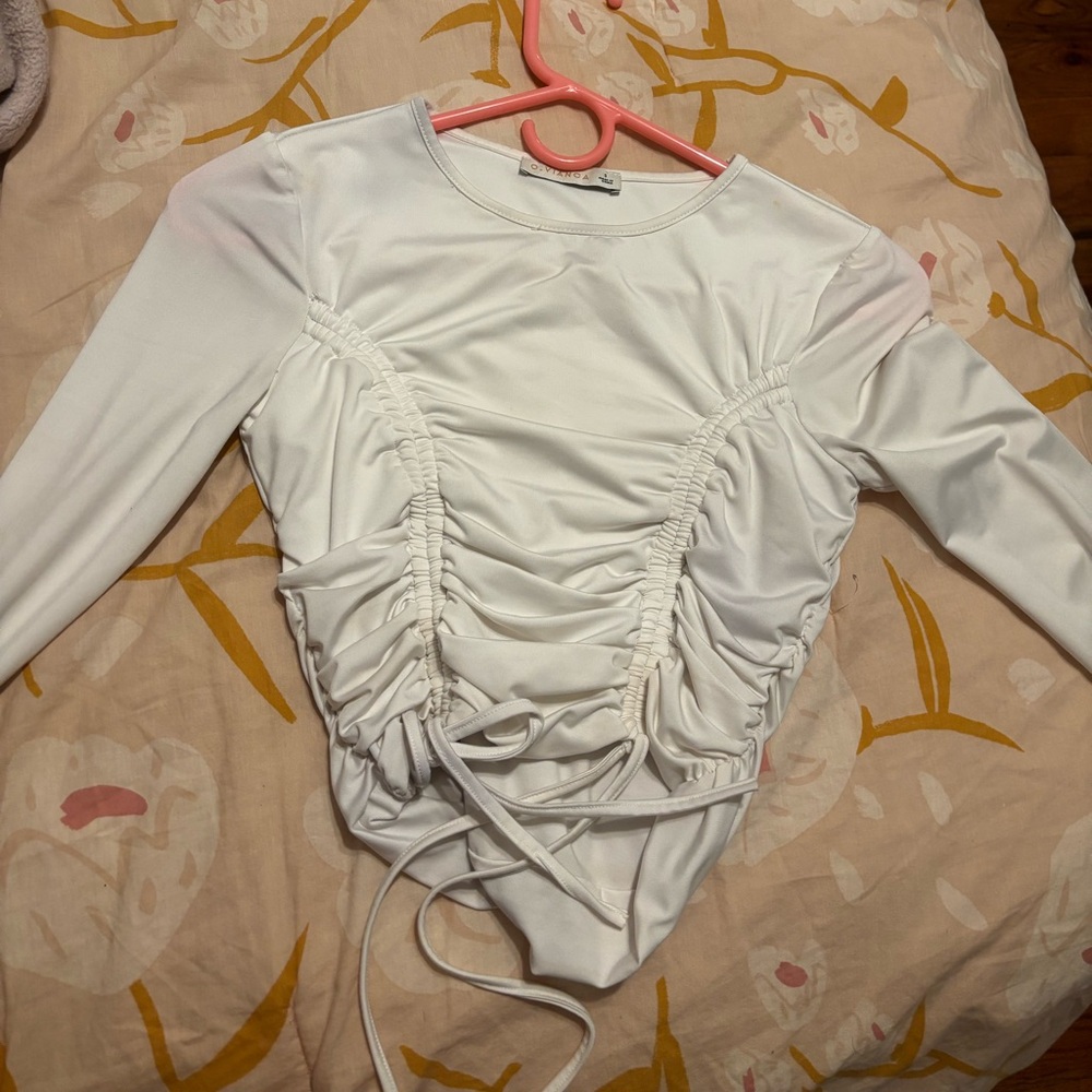 White long sleeve crop top